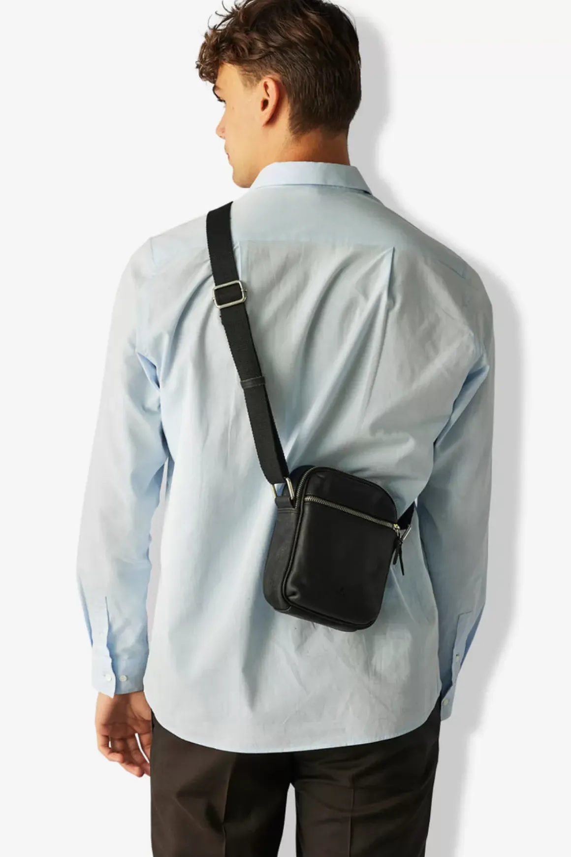 Catania Messenger Alfie Black