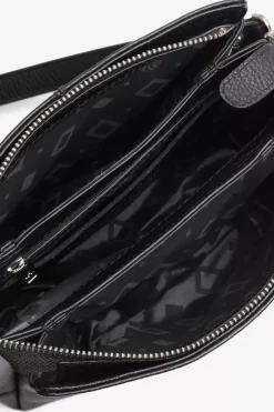 Cormorano Shoulder Bag Sia Black