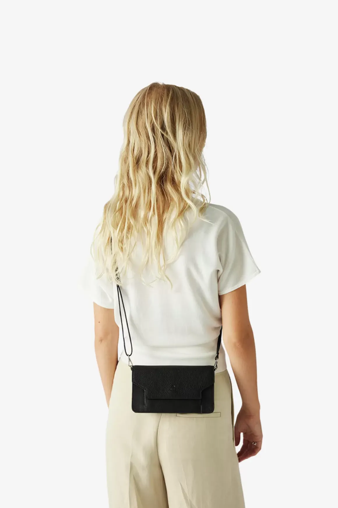 Cormorano Shoulder Bag Sophia Black