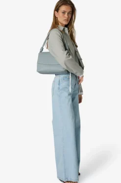 Hello I'mVegan Peace Windy Blue