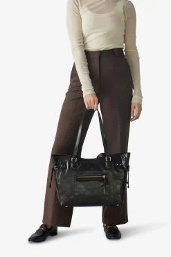 Salerno Shopper Krista Black