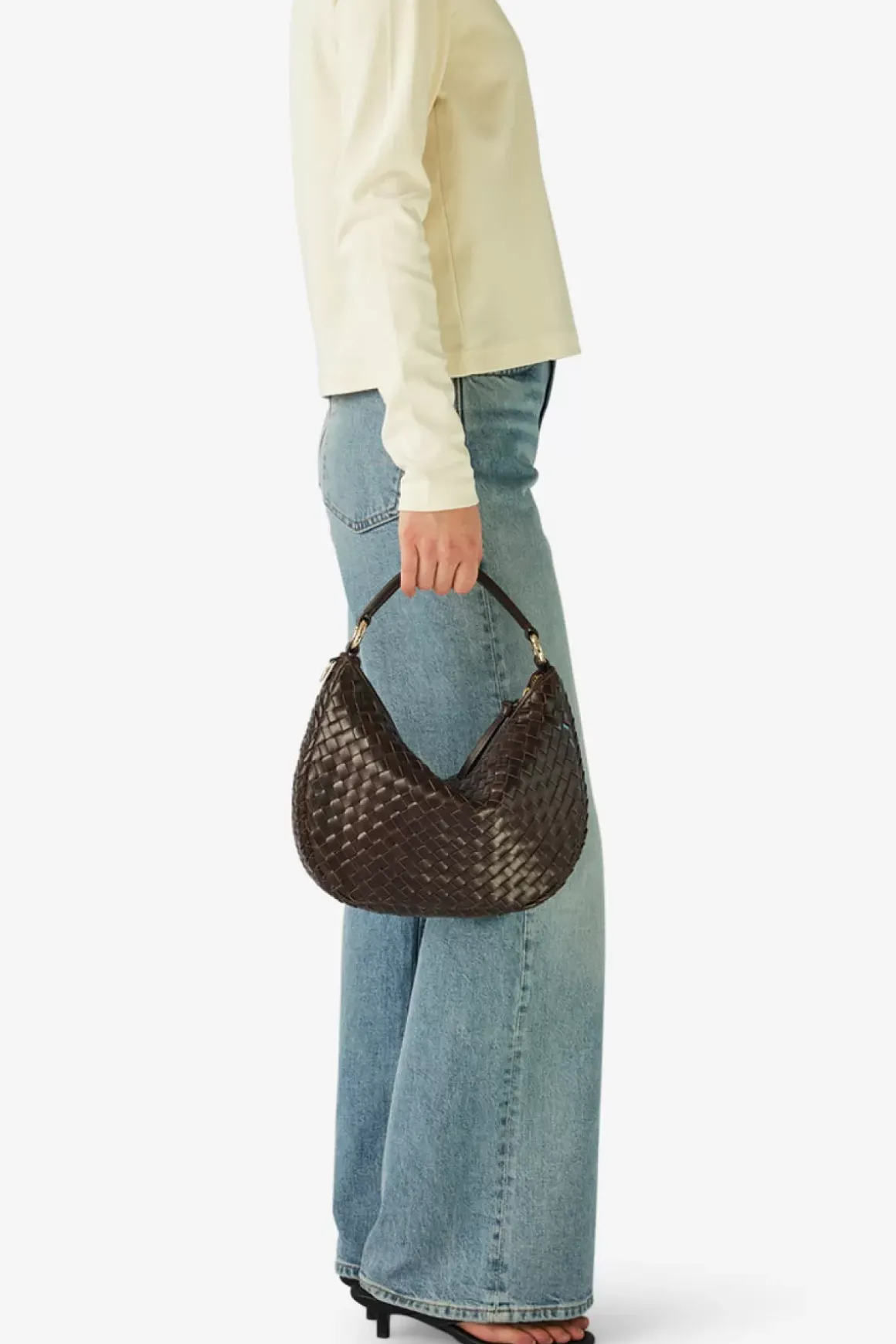 Salerno Shoulder Bag Marlin Dark Brown