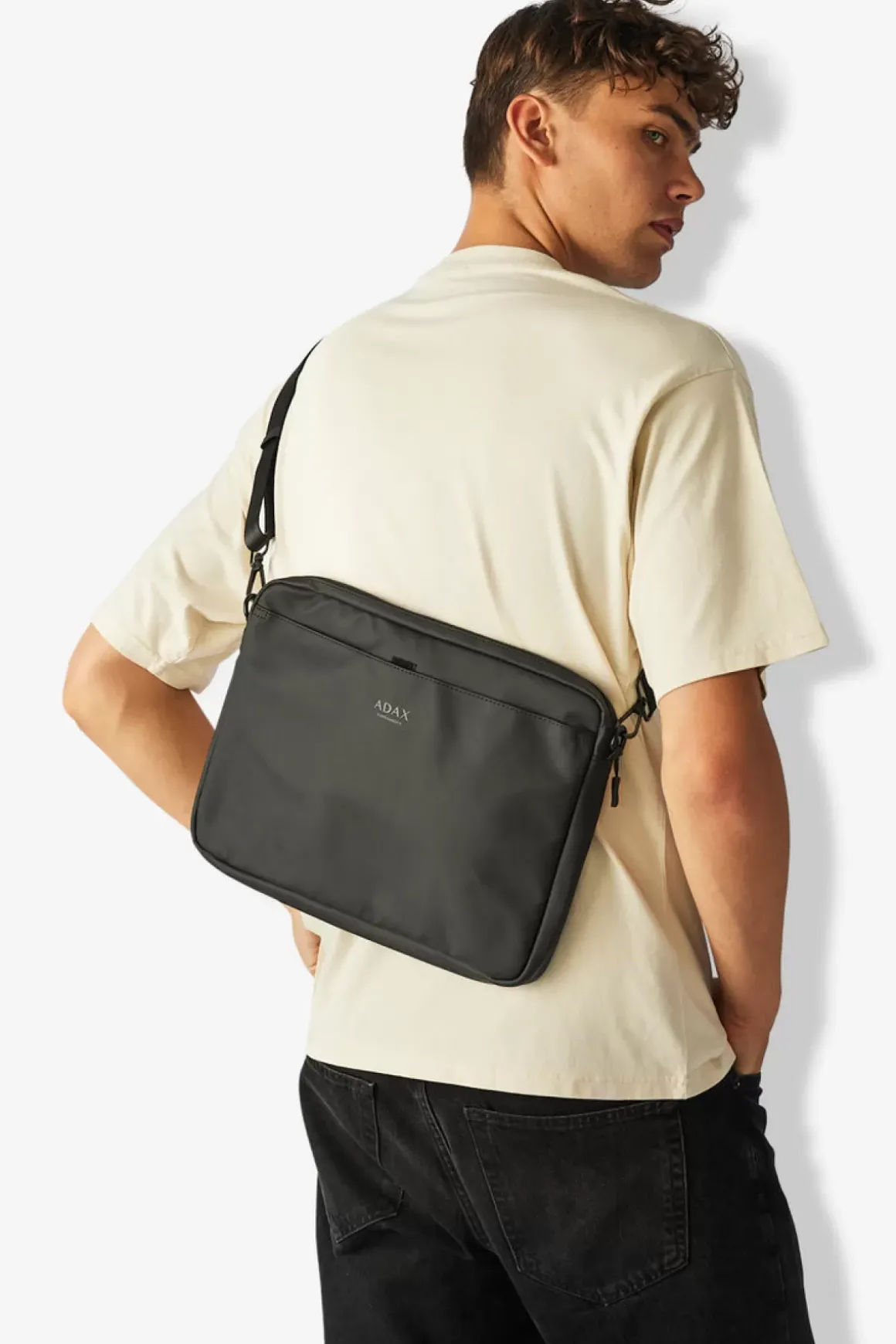 Senna Portfolio Juno Black