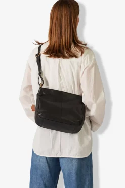 Sorano Shoulder Bag Ulia Black